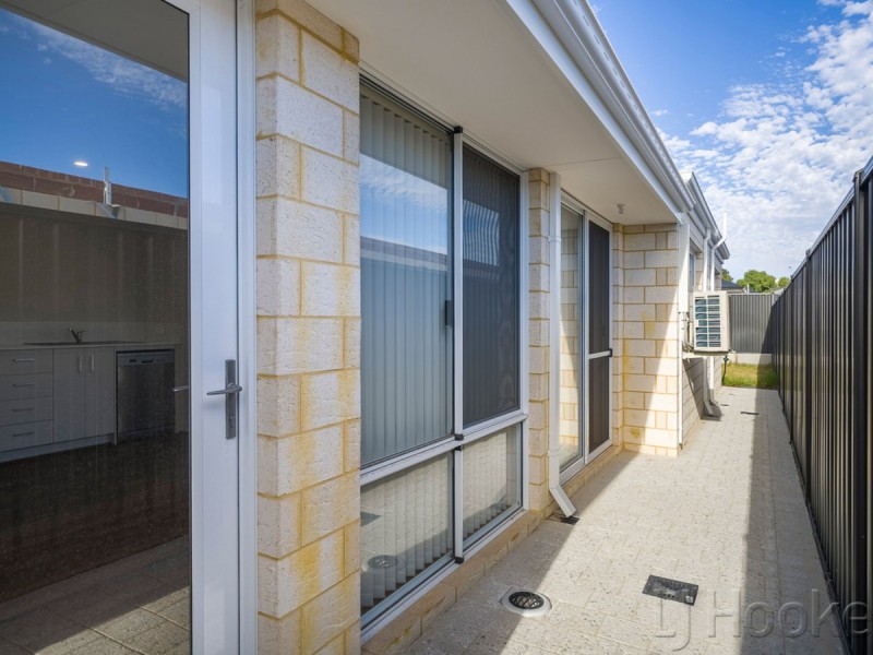 10B Kendinup Way, Midvale WA 6056