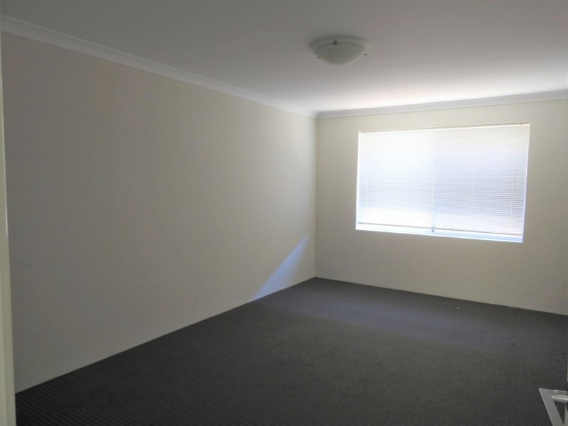 8 Woodhill Road, Baldivis WA 6171