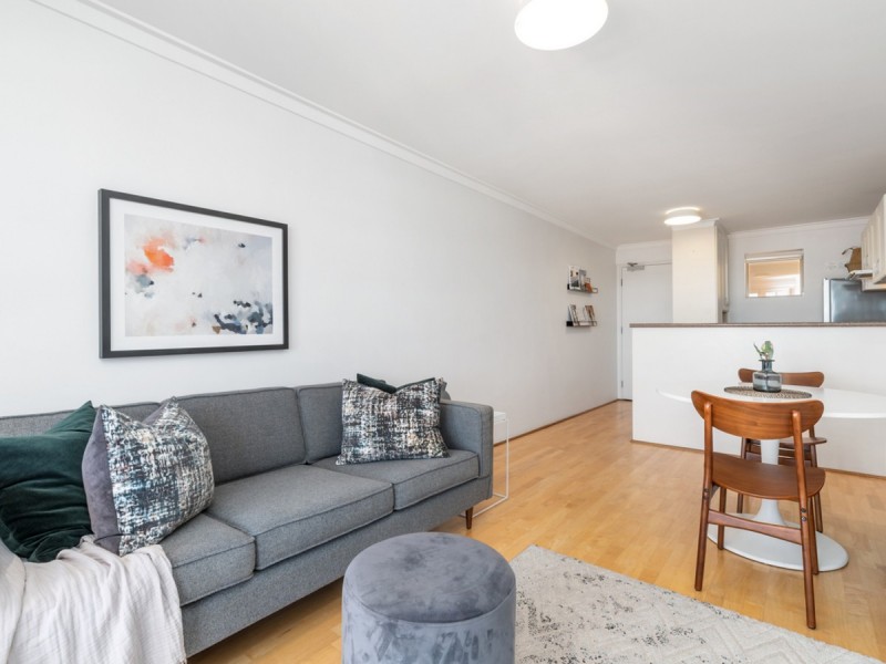 55B/22 Nile Street, East Perth WA 6004