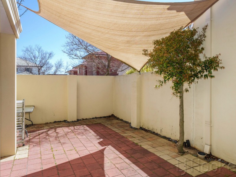 3/4 Lichfield Street, Victoria Park WA 6100