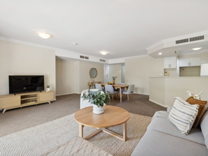 1/35 Haig Park Circle, East Perth WA 6004