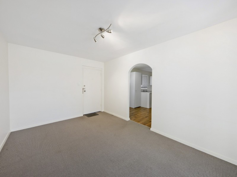 2/49 Spencer Avenue, Yokine WA 6060