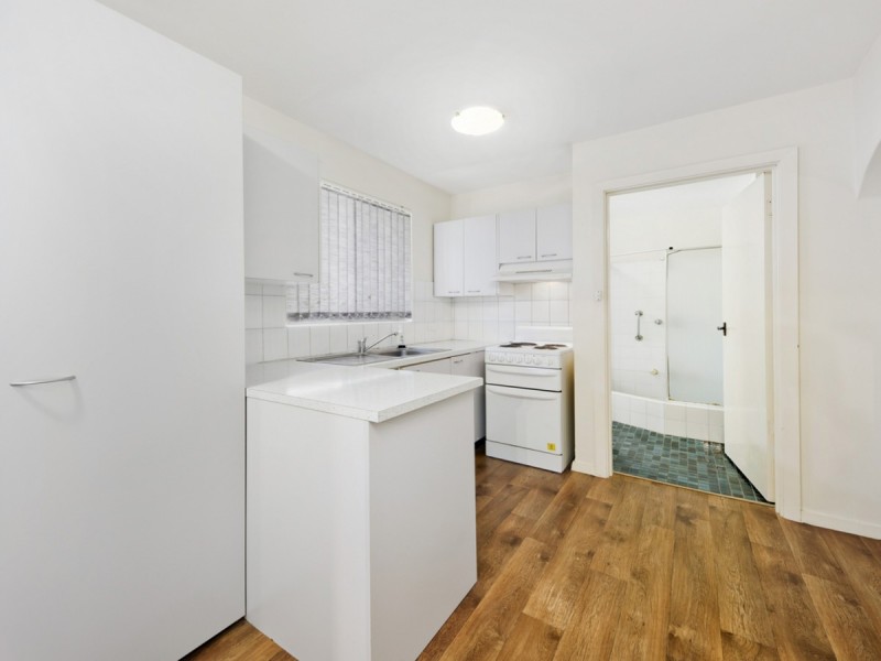 2/49 Spencer Avenue, Yokine WA 6060