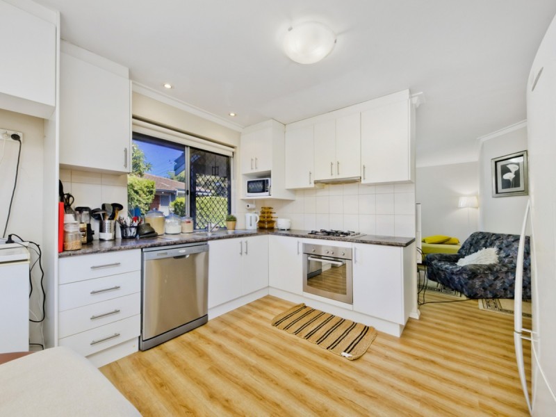 5/86 Woodrow Avenue, Yokine WA 6060
