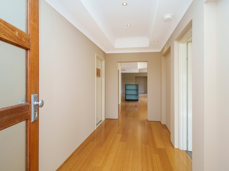 6 Alaska Crescent, Southern River WA 6110