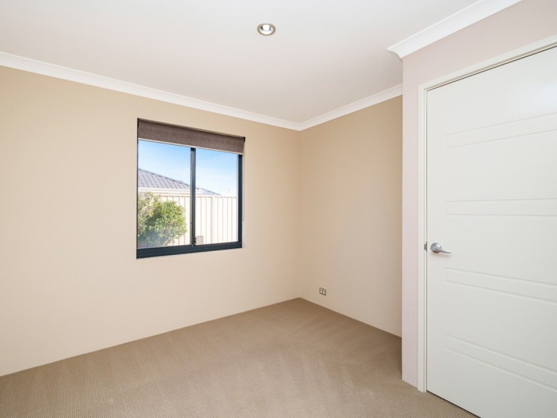 6 Alaska Crescent, Southern River WA 6110