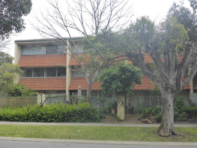 28/12 Onslow Road, Shenton Park WA 6008