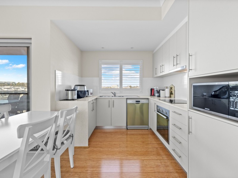 33/180 Stirling Street, Perth WA 6000