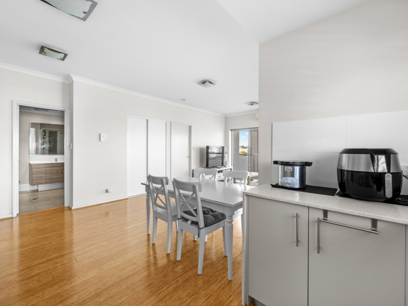 33/180 Stirling Street, Perth WA 6000