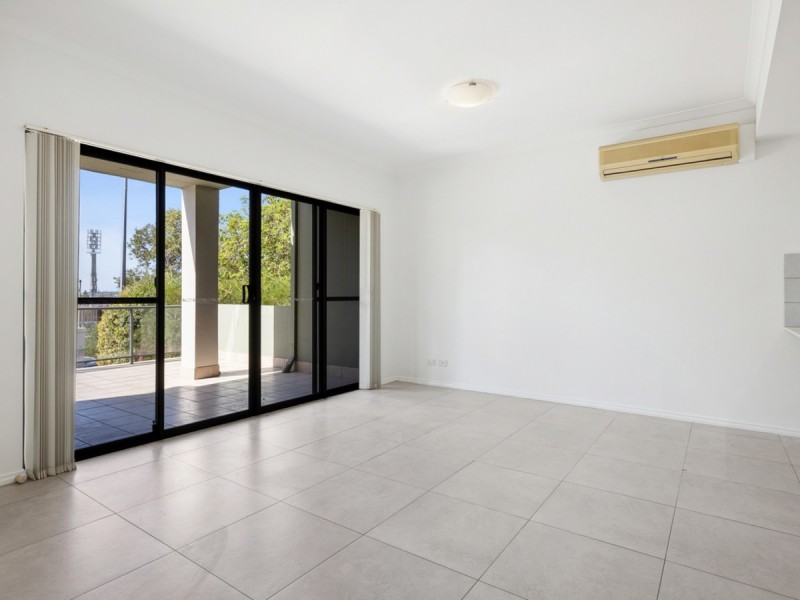 1/14 Waterloo Crescent, East Perth WA 6004