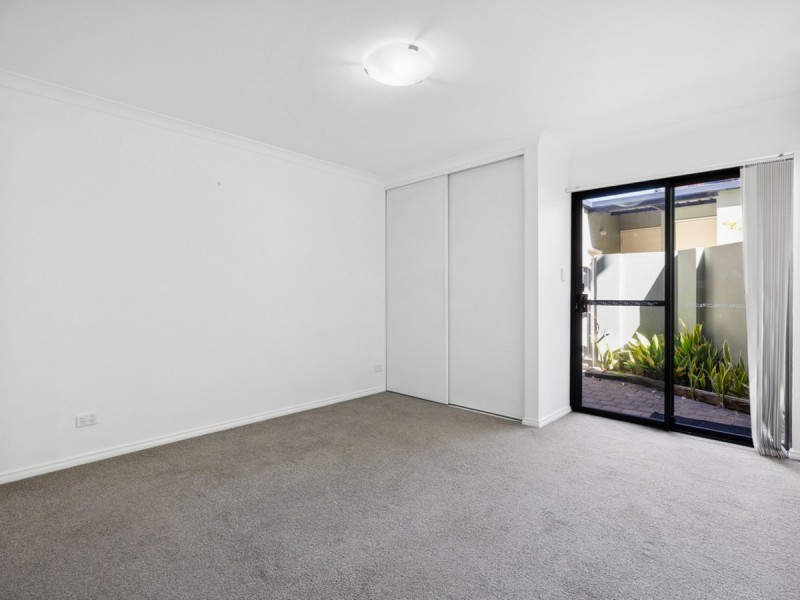 1/14 Waterloo Crescent, East Perth WA 6004