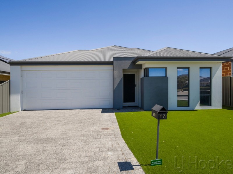17 Breccia Grove, Piara Waters WA 6112