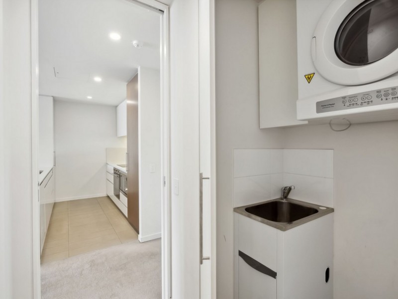 402/2 Moreau Parade, East Perth WA 6004