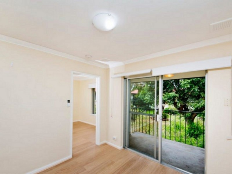 30/379 Hector Street, Yokine WA 6060