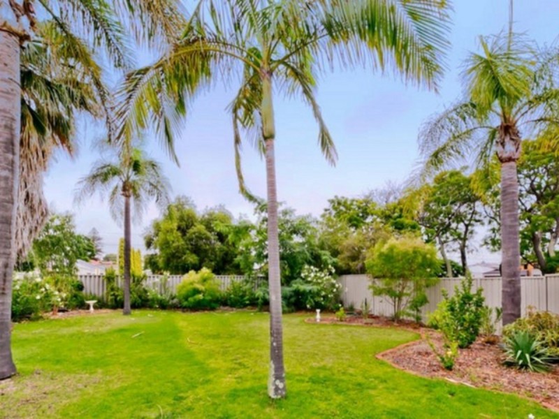 30/379 Hector Street, Yokine WA 6060