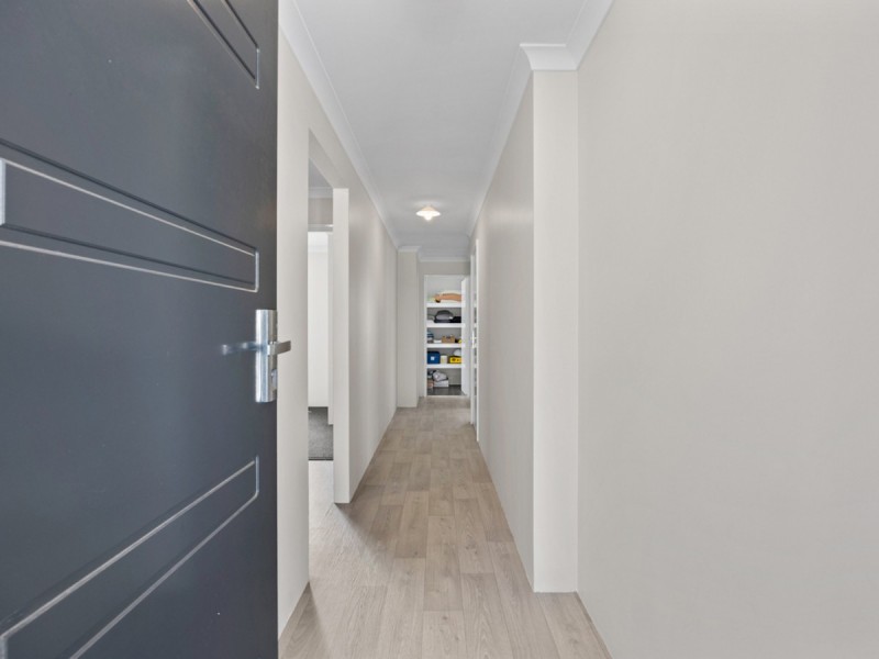 8 Ladysmith Loop, Wellard WA 6170