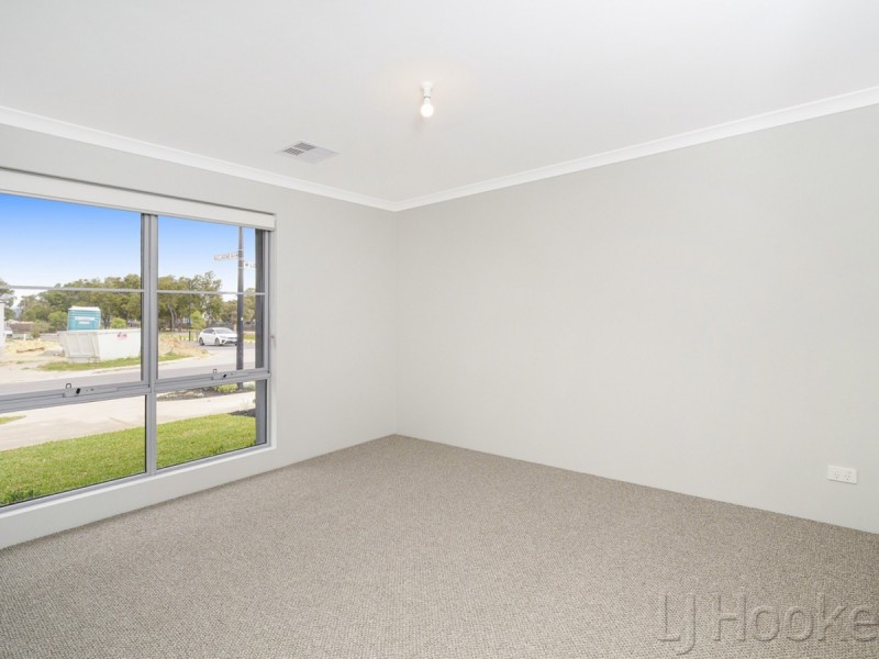 59 Lockhart Crescent, South Guildford WA 6055