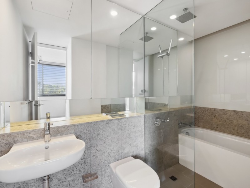 304/2 Moreau Parade, East Perth WA 6004