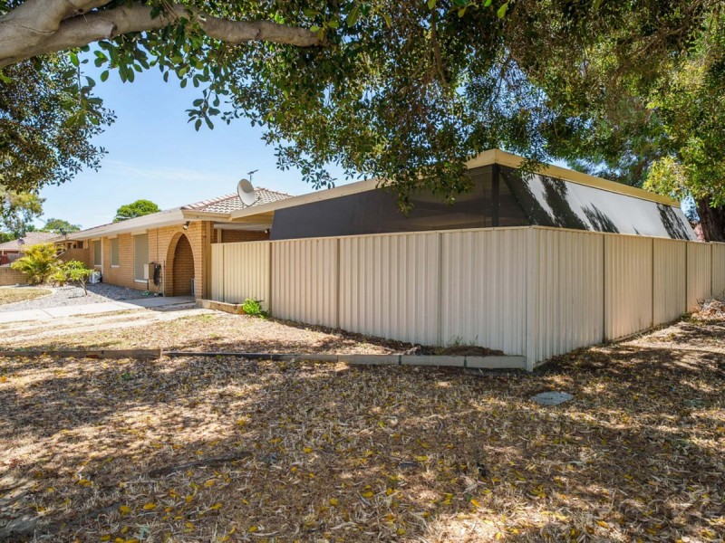 4B Masters Street, Kenwick WA 6107