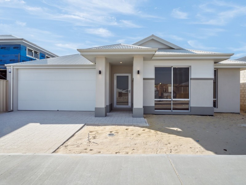 30 Venetian Road, Eglinton WA 6034