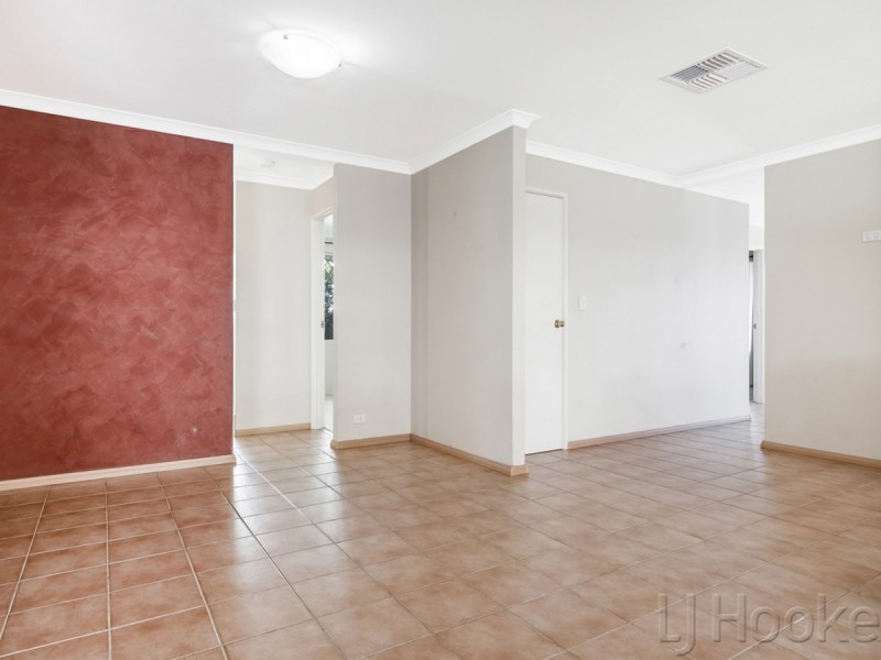 55 Lydiard Retreat, Canning Vale WA 6155