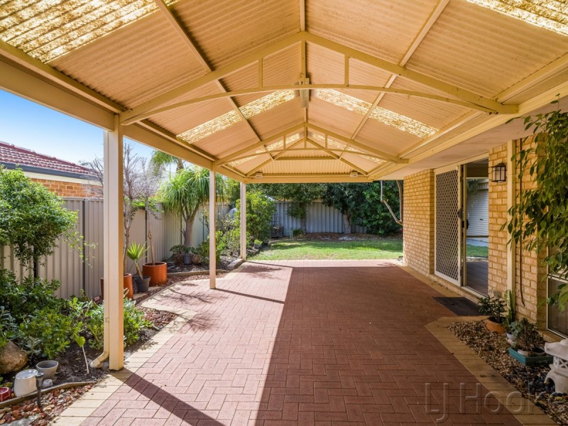 55 Lydiard Retreat, Canning Vale WA 6155