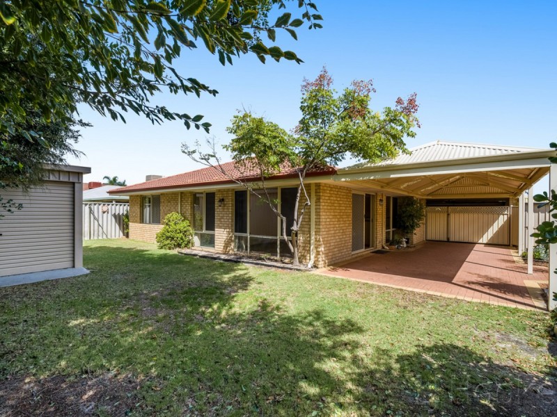 55 Lydiard Retreat, Canning Vale WA 6155
