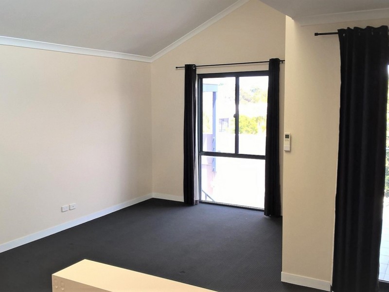 3/18 Jersey Street, Jolimont WA 6014