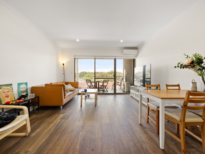 10/3 Liege Street, Woodlands WA 6018