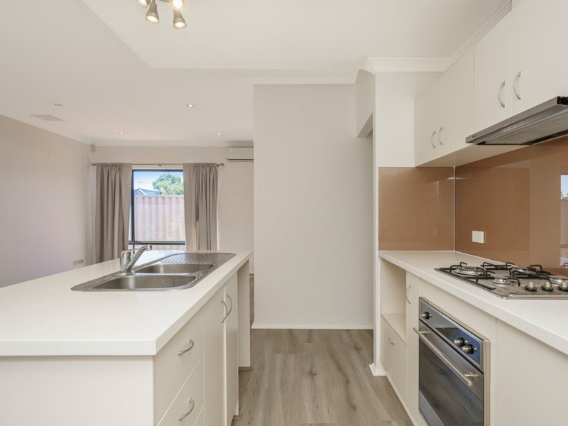 20A The Strand, Bayswater WA 6053