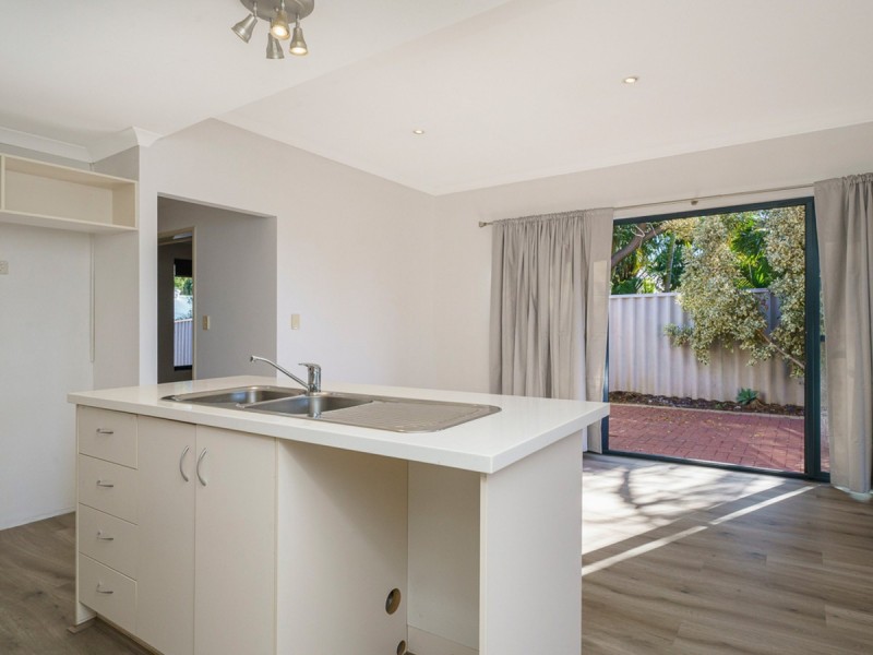 20A The Strand, Bayswater WA 6053