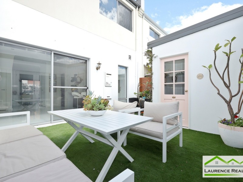 10 Eveleigh Boulevard, Clarkson WA 6030