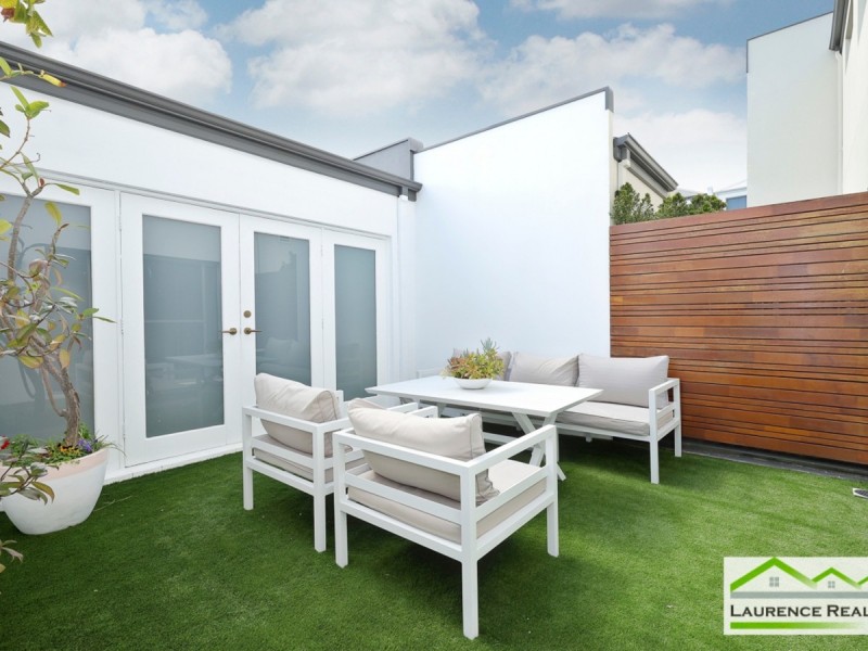10 Eveleigh Boulevard, Clarkson WA 6030