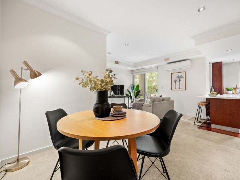 4/154 Aberdeen Street, Northbridge WA 6003