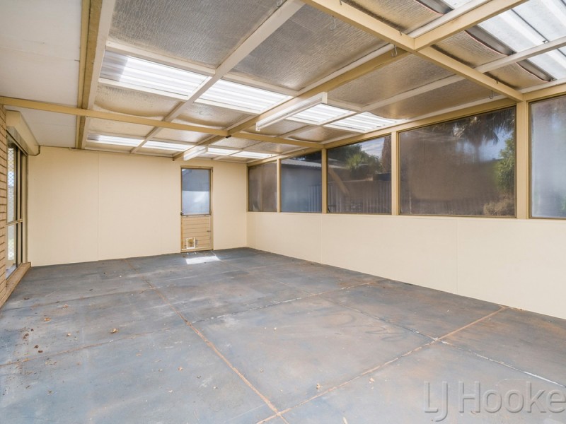 41 Magnolia Gardens, Yangebup WA 6164