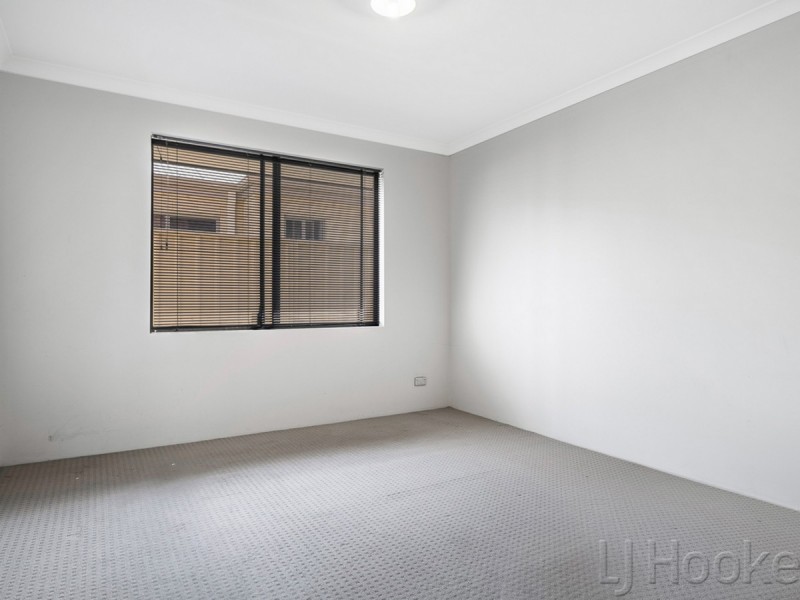 13/6 Chipping Crescent, Butler WA 6036