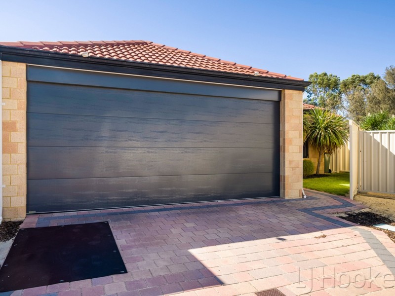 13/6 Chipping Crescent, Butler WA 6036