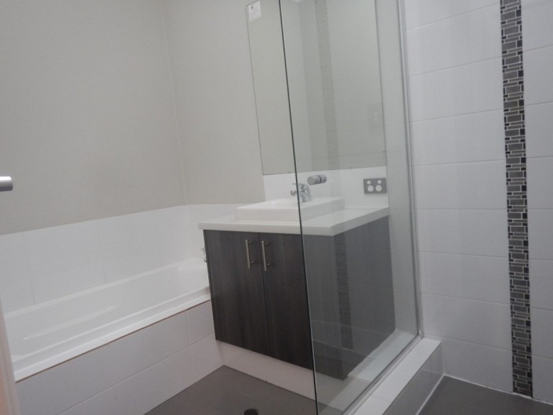 135 Broadway Boulevard, Piara Waters WA 6112