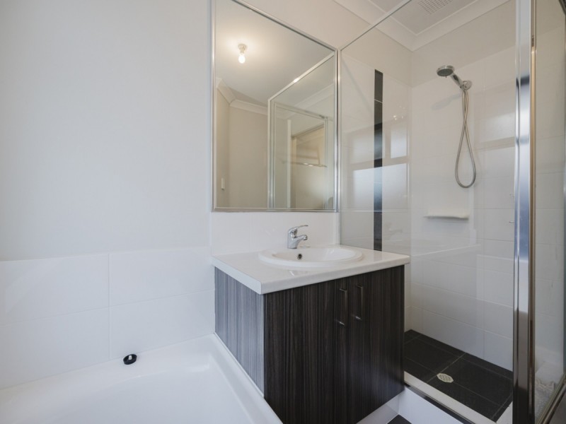 2 Betts Lane, Alkimos WA 6038