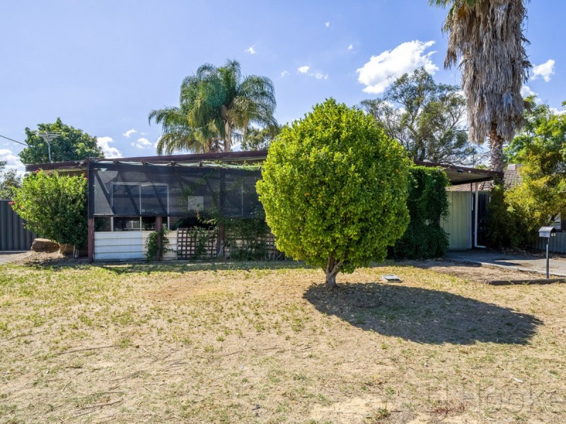 43 Sexty Street, Armadale WA 6112