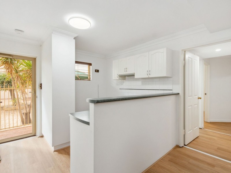 4/22 Nile Street, East Perth WA 6004