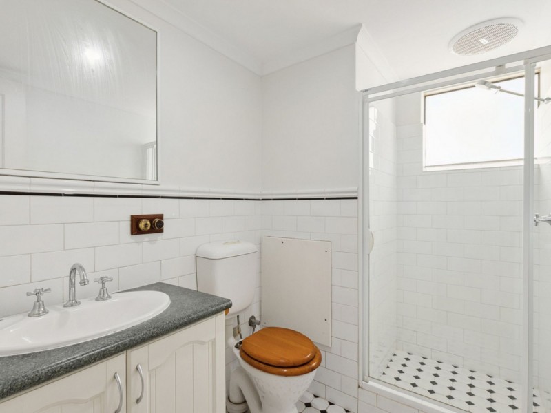 4/22 Nile Street, East Perth WA 6004