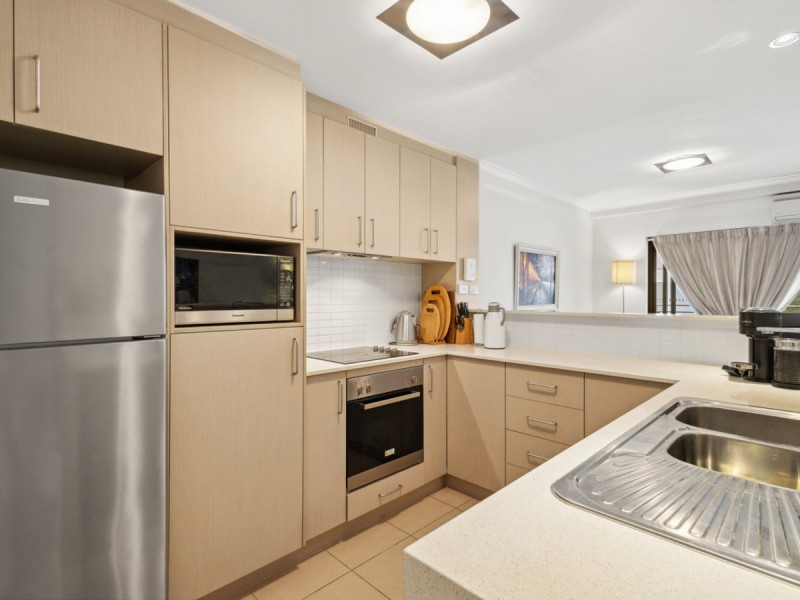 42/18 Wellington Street, East Perth WA 6004