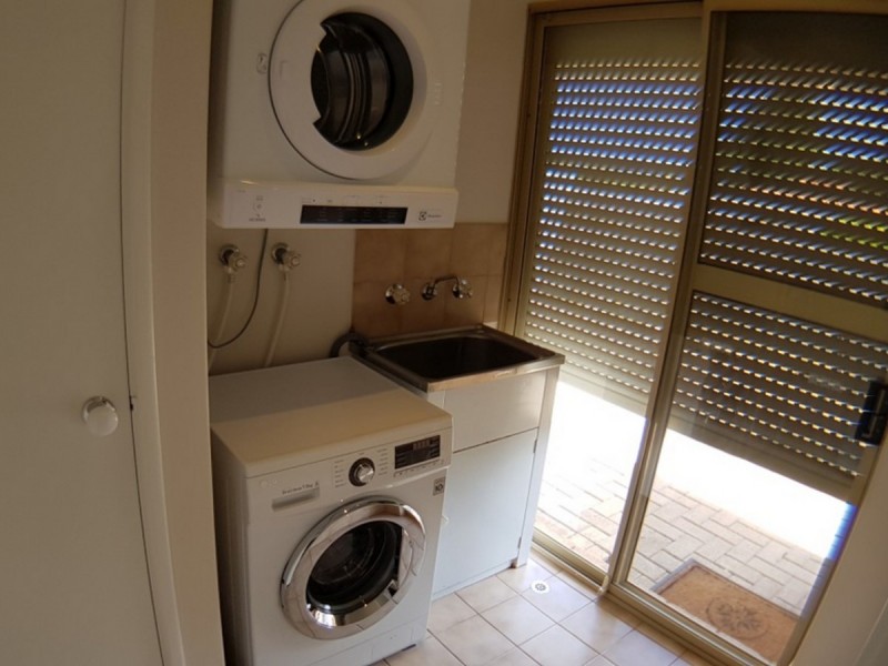 8/130 Roberts Street, Joondanna WA 6060