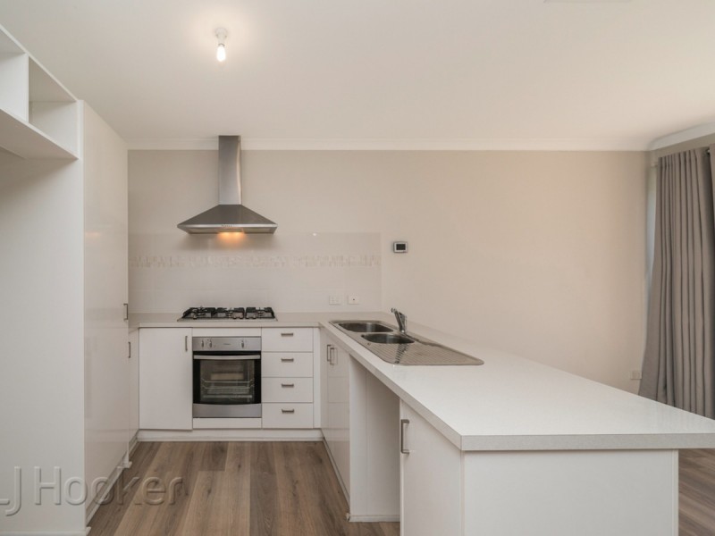 4 Amery Court, Thornlie WA 6108