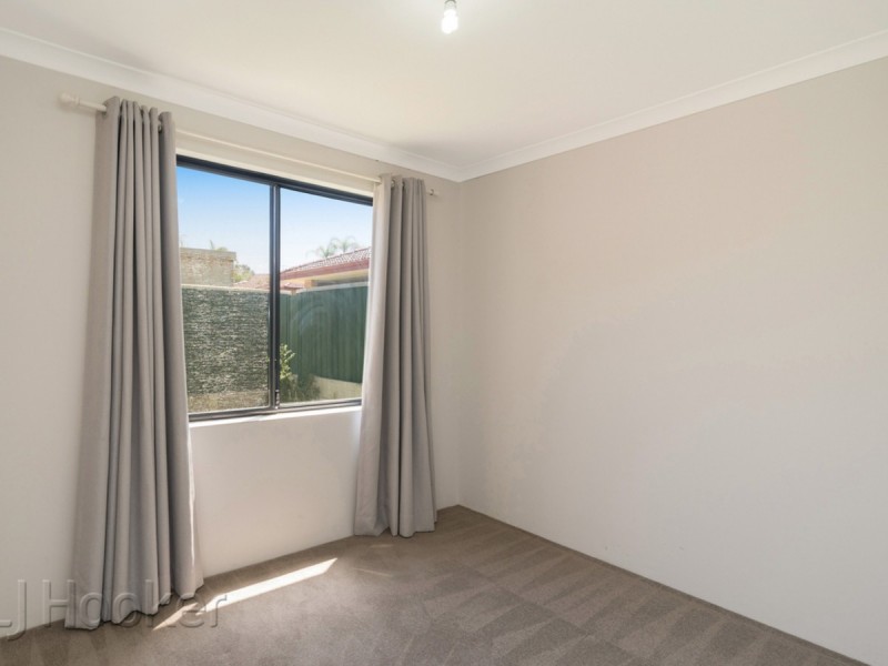 4 Amery Court, Thornlie WA 6108