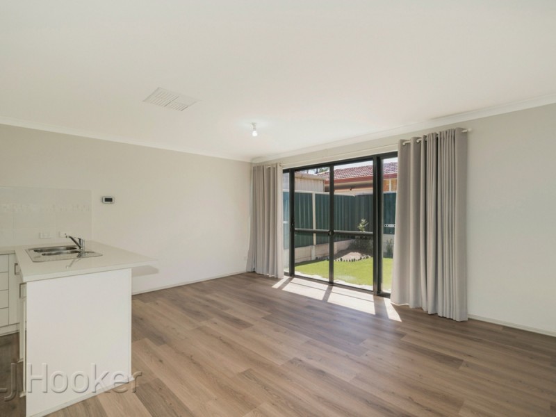 4 Amery Court, Thornlie WA 6108