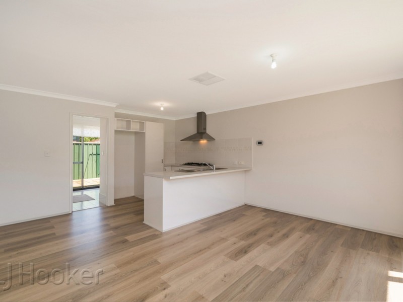 4 Amery Court, Thornlie WA 6108