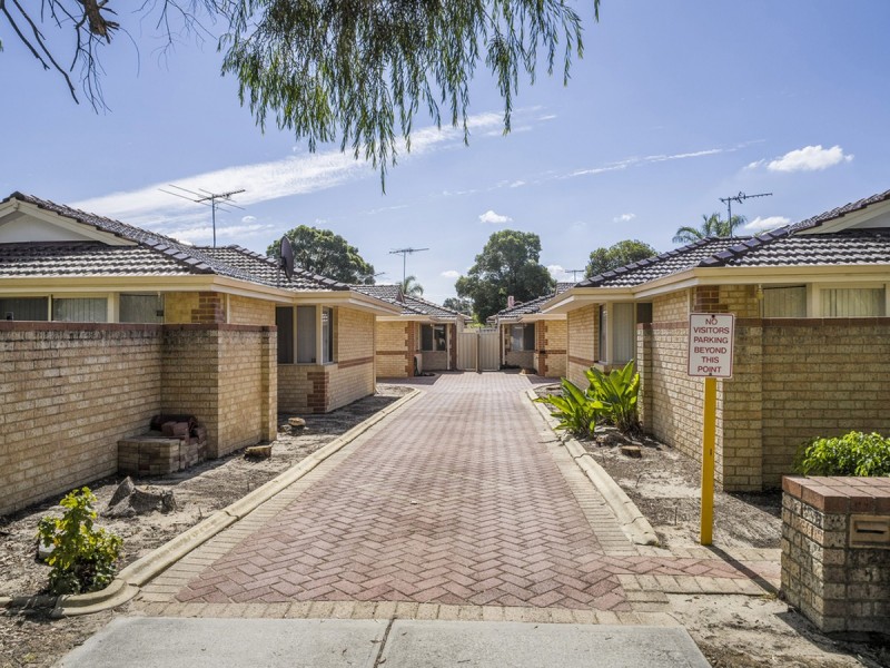 2/65 Spencer Avenue, Yokine WA 6060