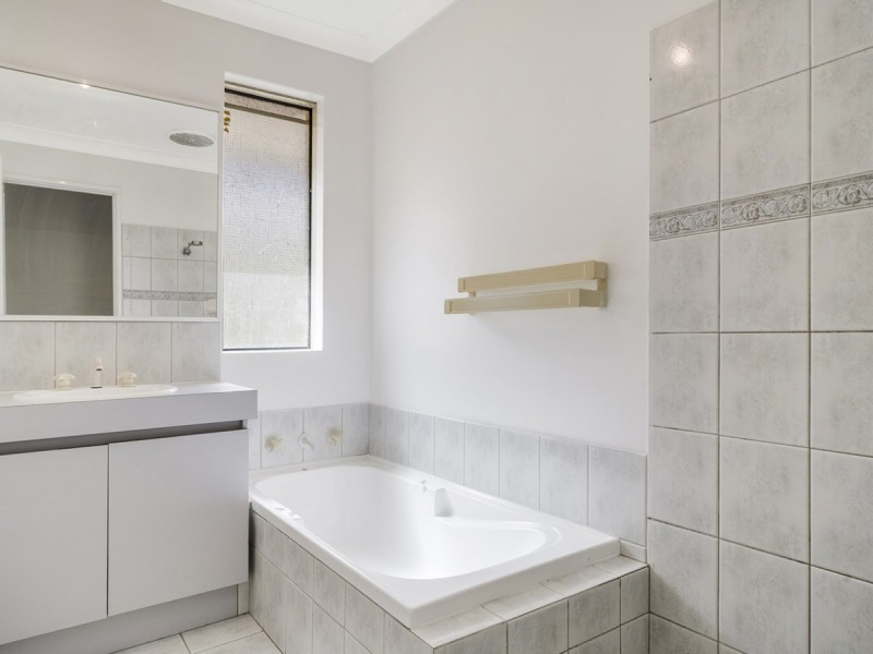 2/65 Spencer Avenue, Yokine WA 6060